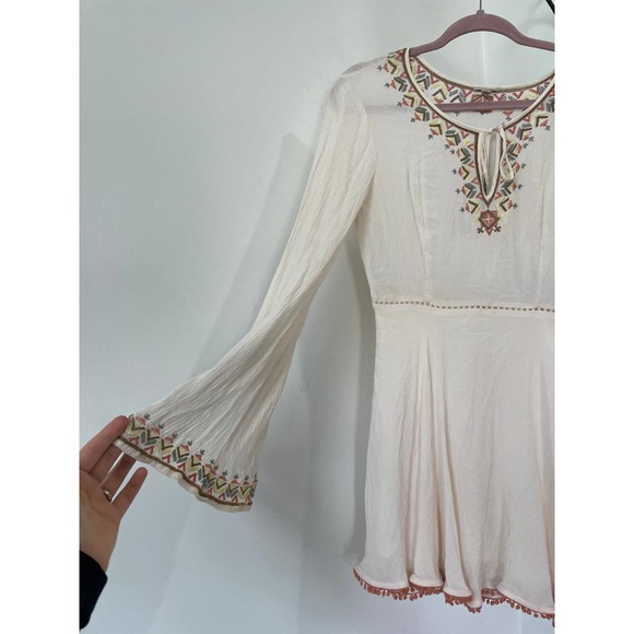 Boho Flutter Sleeve Dress - Picture 5 of 11